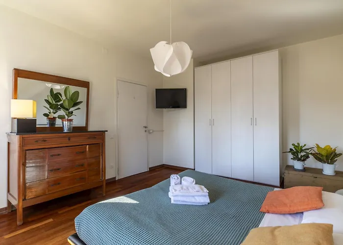 Monfenera 5 By Welc Daire